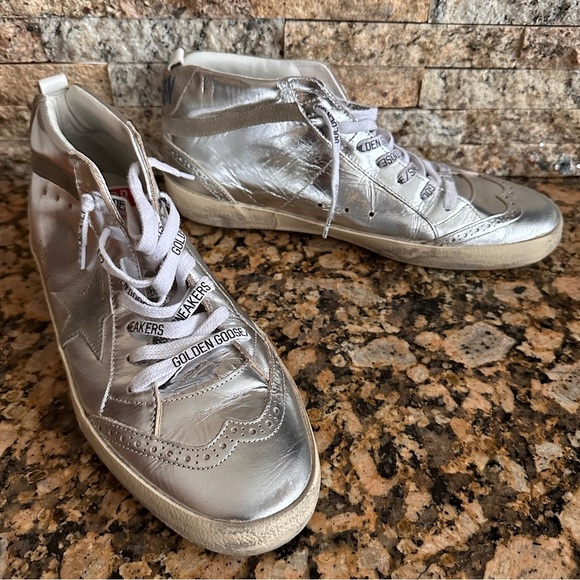Golden Goose Deluxe Brand Star Patch Sneakers - Picture 3 of 13